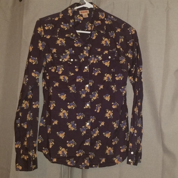Floral button up - Picture 1 of 3